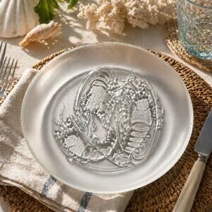 Vintage Pasari 9" Clear Pressed Glass Plate | 1970s Shrimp Lobster Crawfish